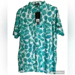 Bad‎ Birdie golf shirt. Men’s size medium